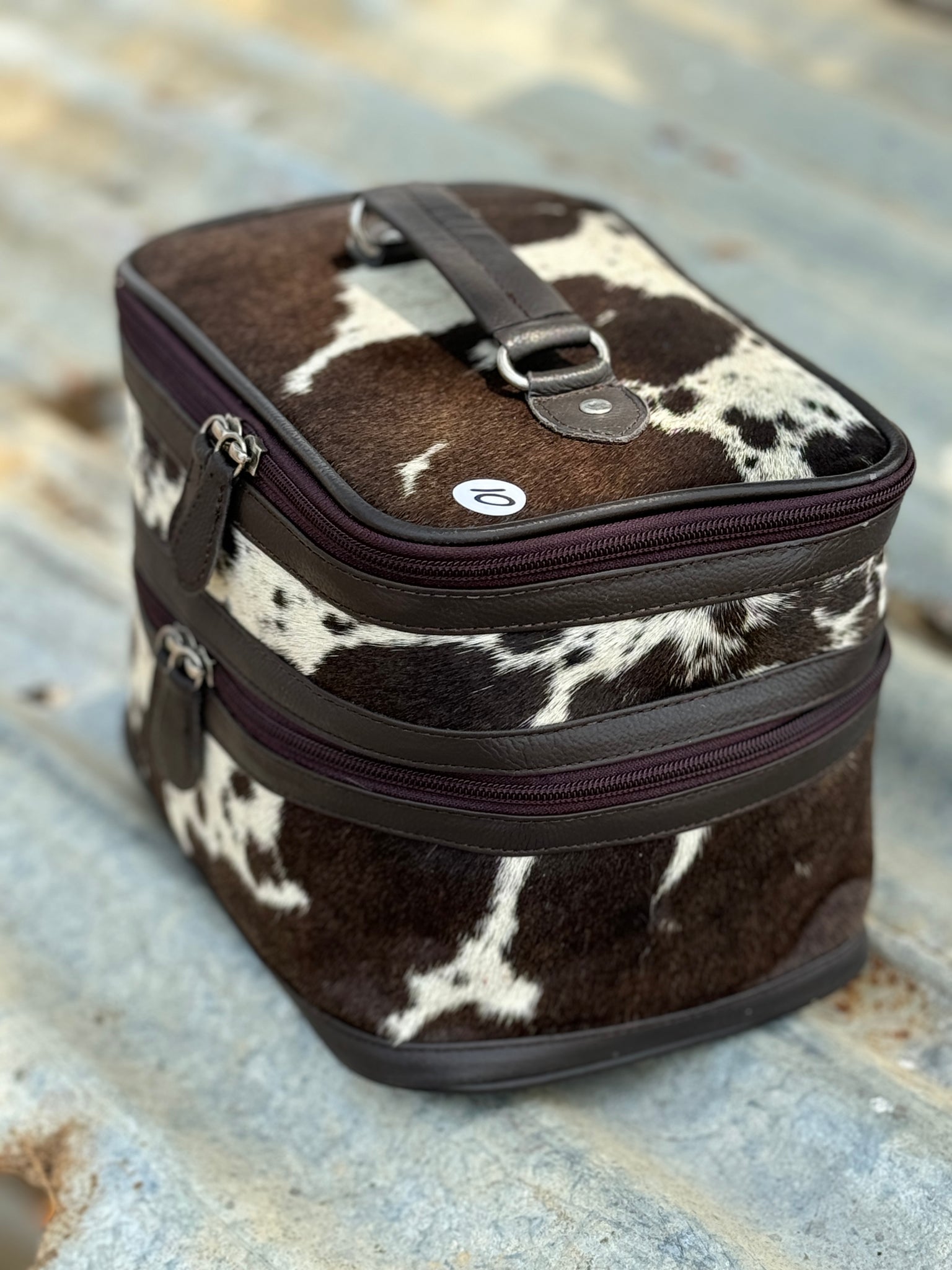 Cowhide Beauty Case #10 Brown