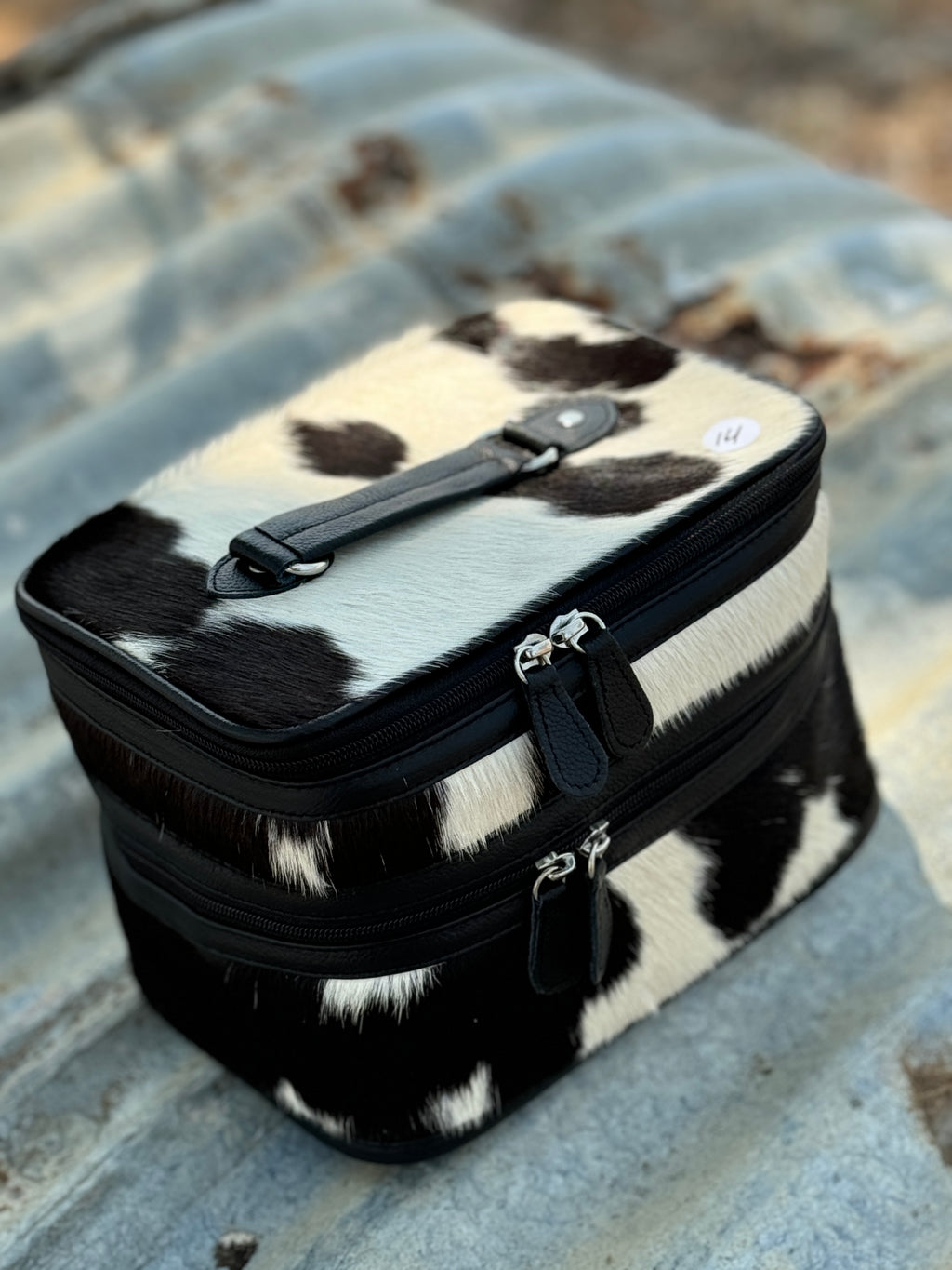 Cowhide Beauty Case #14 Black